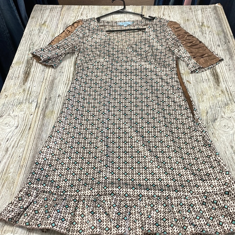 T. BLEU DRESS SZ SM Absolutely gorgeous.
